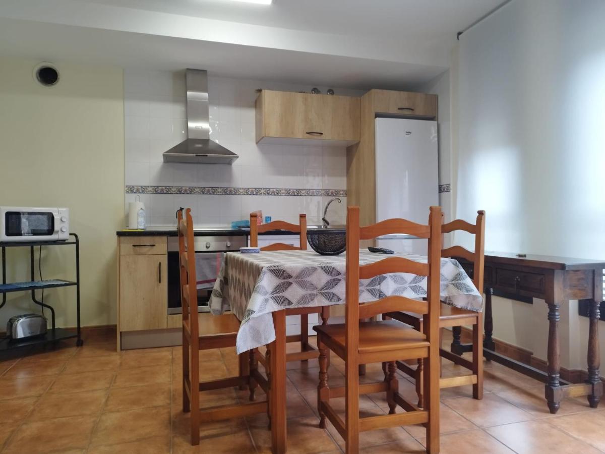 Cuzcurrita-Río Tirón Apartamentos Virgen De Tironcillo מראה חיצוני תמונה